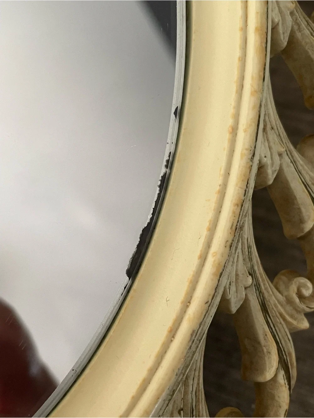 Vintage Syroco 1965 Oval Cream Gold Hollywood Regency Mirror 10x12